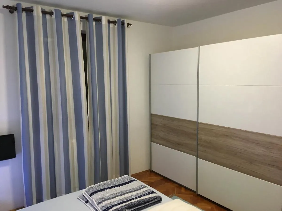 Nela Apartment Rabac